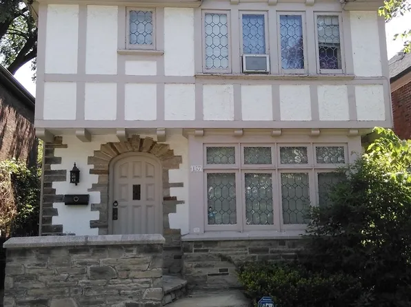 157 Chiltern Hill Rd, Toronto, ON M6C 3C3