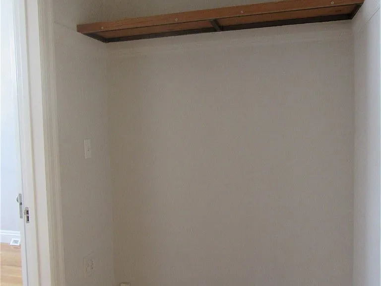 2267 Honolulu Ave #4 — Photo 11