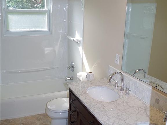 4th image of 5259 Ville Angela Ln