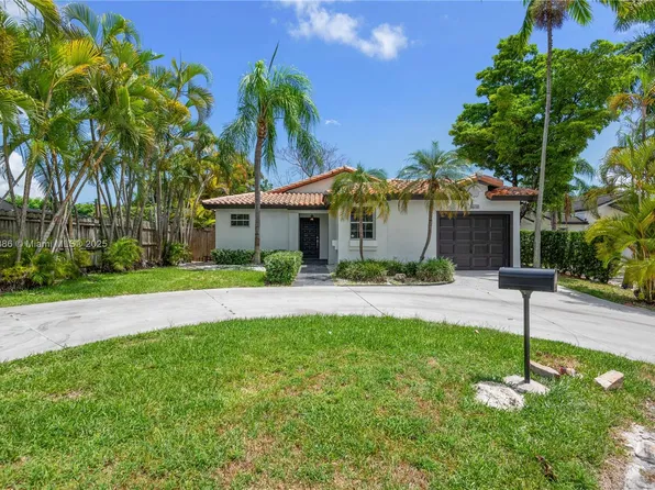 8540 SW 210th Ter, Cutler Bay, FL 33189