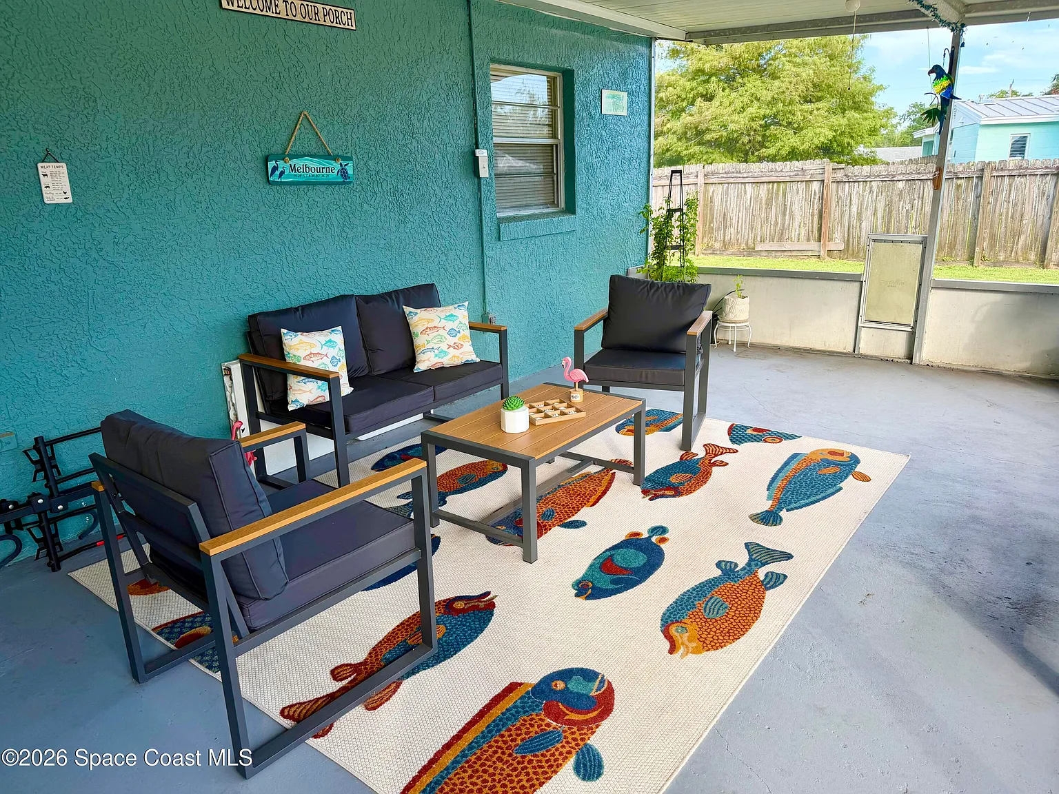 3 bed, 2.0 bath, 1458 sqft, $2,400 — Photo 4