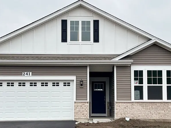 241 Durham St, North Aurora, IL 60542