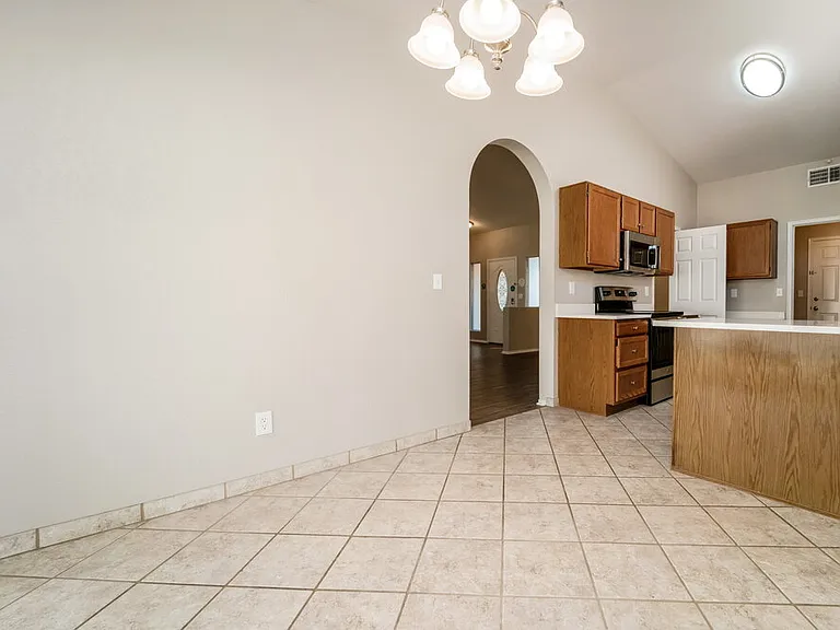 3674 W Thundercloud Loop — Photo 6