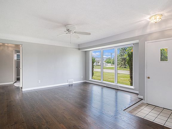 5th image of 29839 John Hauk St