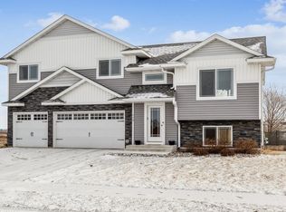 112 Serenity Ave, Howard Lake, MN 55349