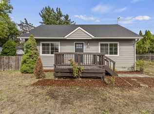 3012 NE Cherry Rd, Vancouver, WA 98663
