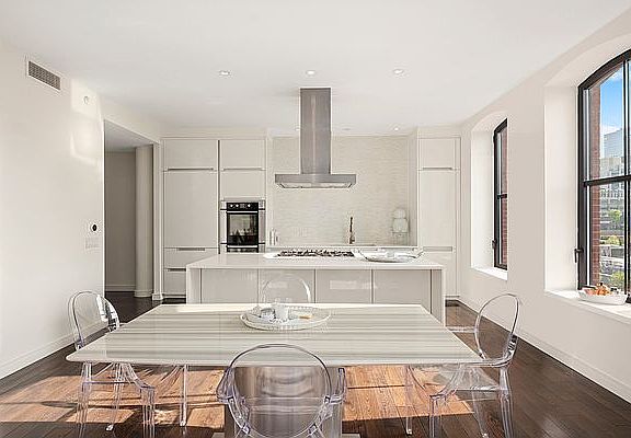 4th image of 250 West St APT 9G