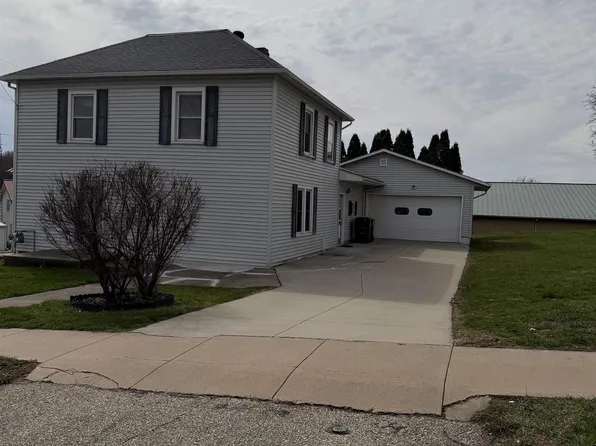 213 Pleasant Street, Bloomington, WI 53804