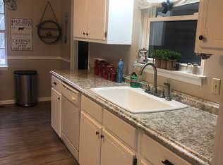 1015 Ponderosa Ln, Alexander City, AL 35010