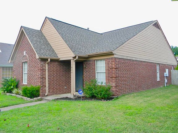 4th image of 5844 Alexandria Ln