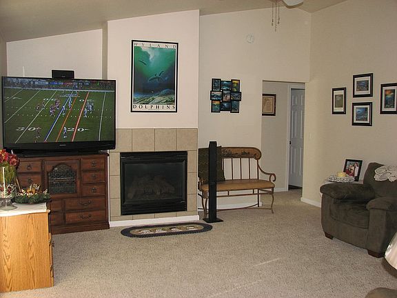 Family Room with Fireplace