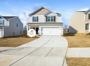 6555 Paw Village Rd, Charlotte, NC 28214