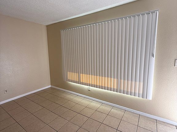 5th image of 1619 E 4th St #8