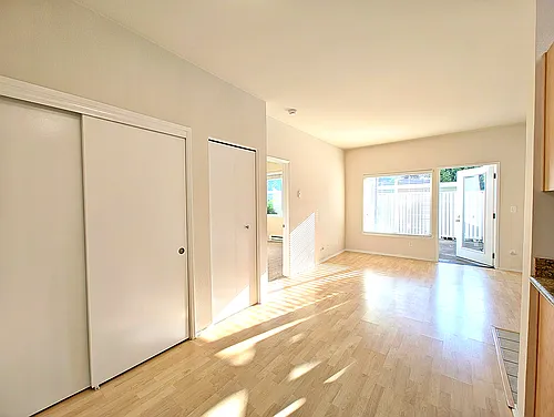 59 Bayside Ct Photo 1