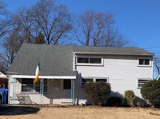 337 Prospect Ave, Avenel, NJ 07001
