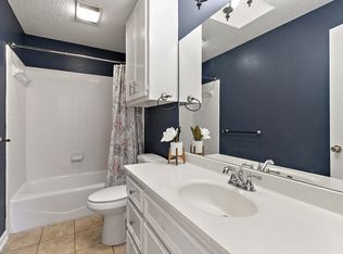 124 Poplar Dr, Mountain City, TX 78610