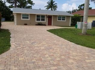 54 8th St, Bonita Springs, FL 34134