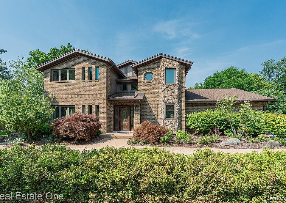 1st image of 5129 Highmount Dr