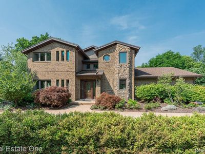 5129 Highmount Dr, Troy, MI, 48098