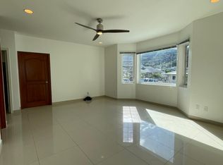 2528 Namauu Dr, Honolulu, HI 96817