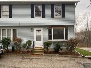 35 Genessee St APT I, Worcester, MA 01603
