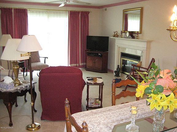3rd image of 901 Donard Park Ave