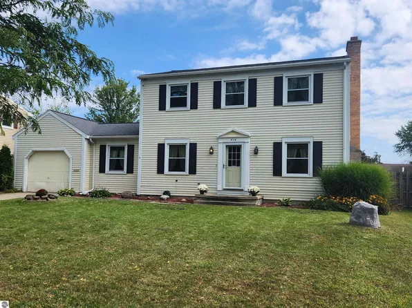 414 E Grand Ave, Mount Pleasant, MI 48858