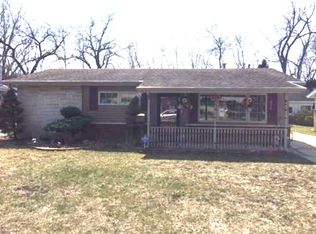 665 River Dr, Calumet City, IL