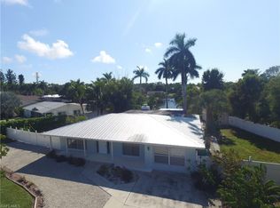 22 Constitution DR, NAPLES, FL 34112