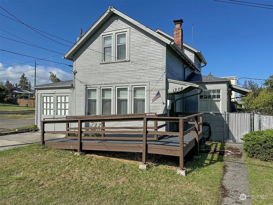 1st image of 1206 S Peabody Street