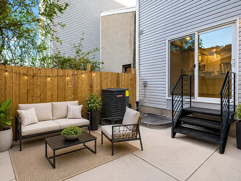 1302 N Marshall St #2 — Photo 46
