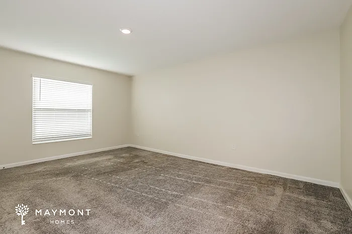 648 Eisenhower St — Photo 6