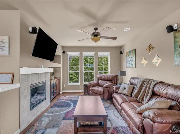 1000 Elmhurst Drive #B, Highlands Ranch, CO 80129