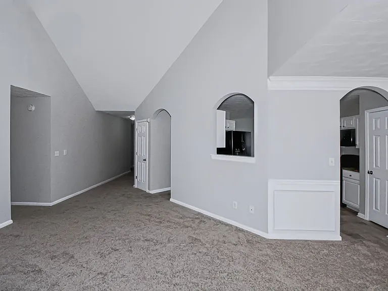 60 Lassiter Dr — Photo 9
