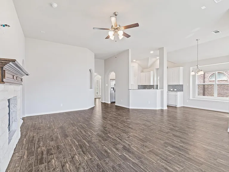 5821 Humber Ln — Photo 12