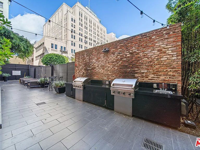 460 S Spring St #701 — Photo 23