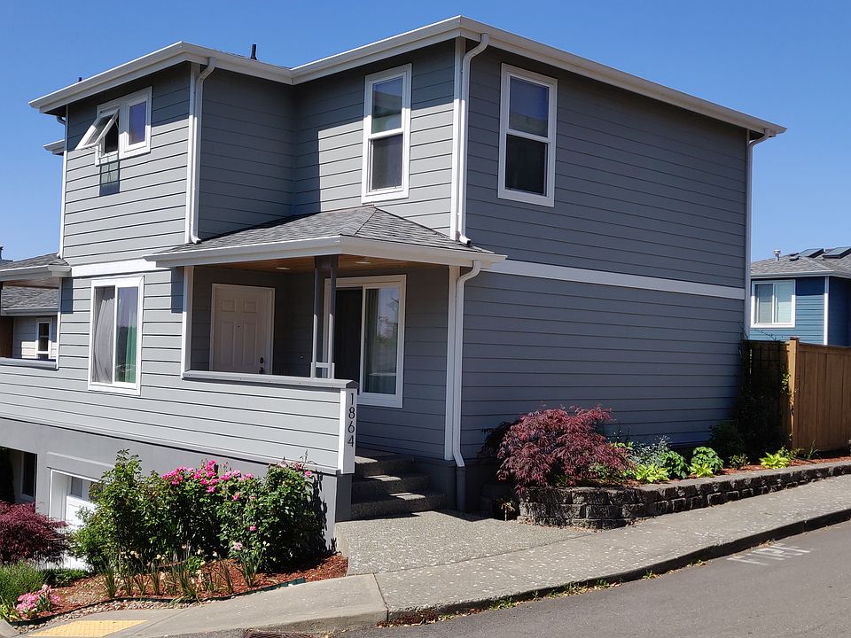 2nd image of 1864 S Brandon Pl
