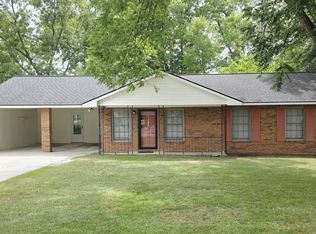 1308 Jeffry Dr, Dublin, GA 31021