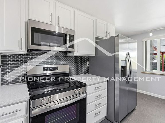 5th image of 2558 S Tennyson Way