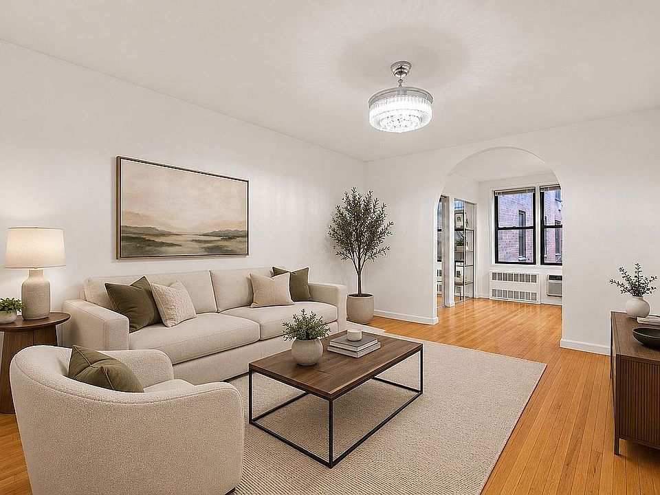 1st image of 665 Thwaites Pl APT 3A
