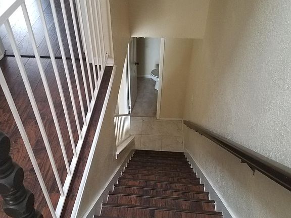 4th image of 1054 Bland Dr