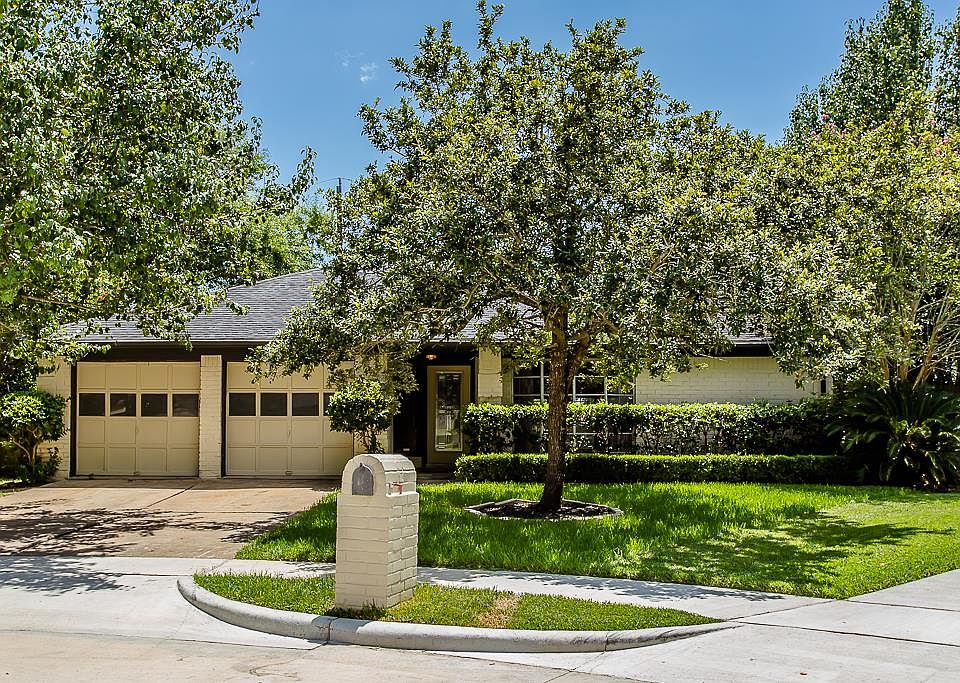 1st image of 2546 Long Reach Dr