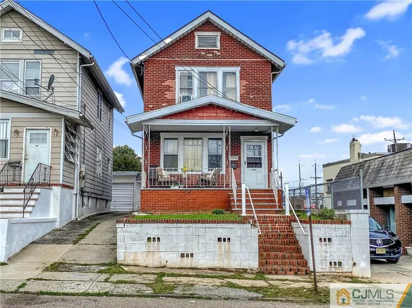 445 Steadman Pl, Perth Amboy, NJ 08861