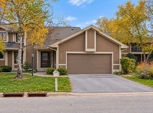 3303 Valley Creek Cir, Middleton, WI 53562