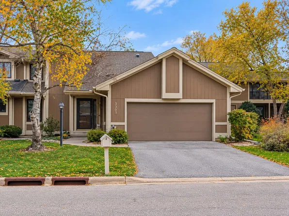 3303 Valley Creek Cir, Middleton, WI 53562