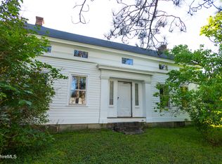 3277 Hancock Rd, Williamstown, MA 01267