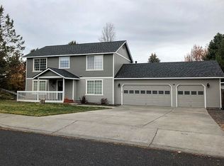 891 NE Locksley Dr, Bend, OR 97701