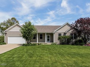 5174 Pinnacle Dr SW, Wyoming, MI 49519