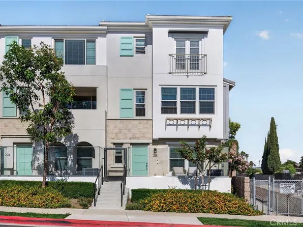 205 S Paige Ln, La Habra, CA 90631