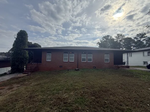 3960 Arbor Place Ln, Chattanooga, TN 37416